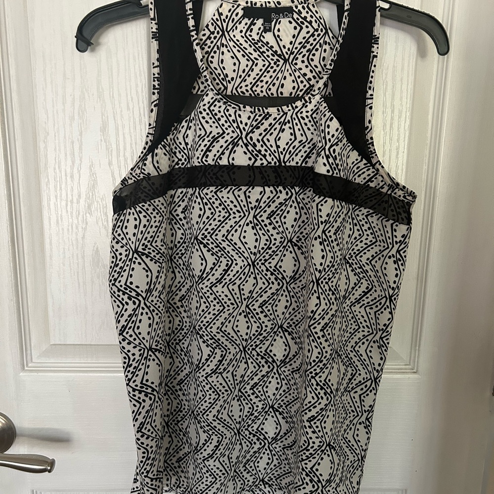 Black and White Patterned Sleeveless semi sheer blouse